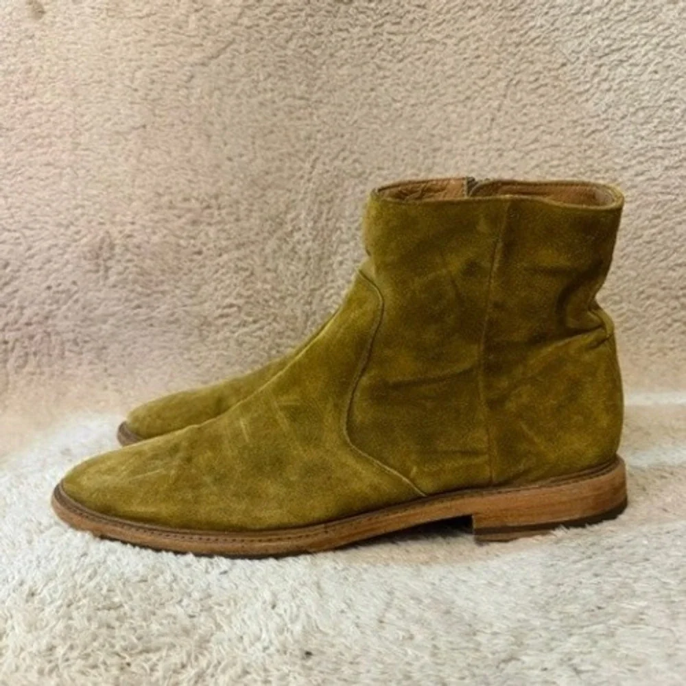 Frye paul inside